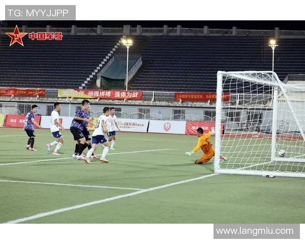 中国足球明星的崛起与荣耀探秘:谁是当今最红的足球传奇人物 中国足球明星的崛起与荣耀探秘:谁是当今最红的足球传奇人物