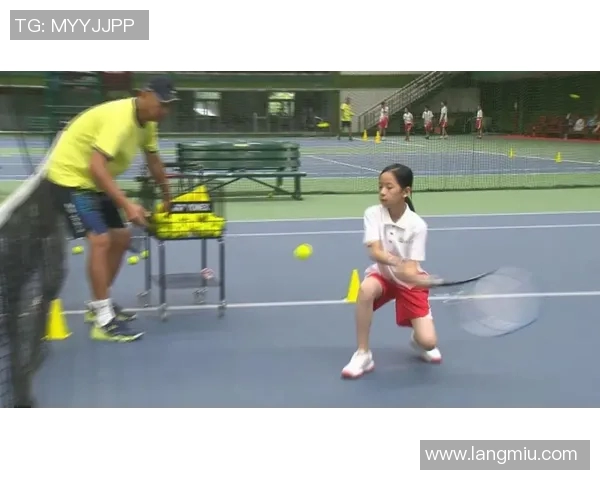 对话刘秀英:回顾我的网球生涯与成长历程的点滴分享 对话刘秀英:回顾我的网球生涯与成长历程的点滴分享