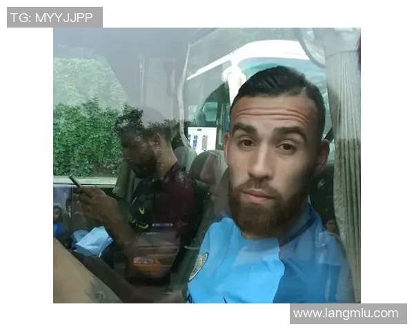 意大利恶搞足球明星视频引发热议球迷们的欢笑与共鸣