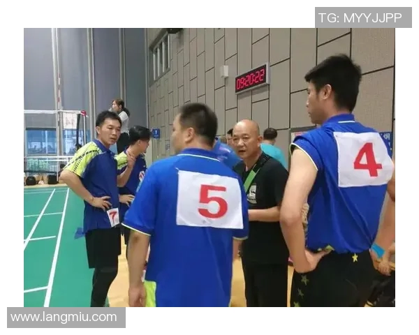 成都排球队在邀请赛中的意识表现分析与反思 成都排球队在邀请赛中的意识表现分析与反思