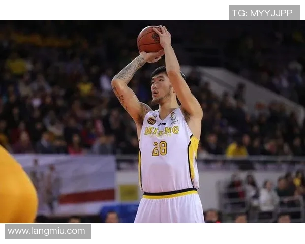 杭州足球队在选拔赛中以80分稳居积分榜首位展现强劲实力 杭州足球队在选拔赛中以80分稳居积分榜首位展现强劲实力